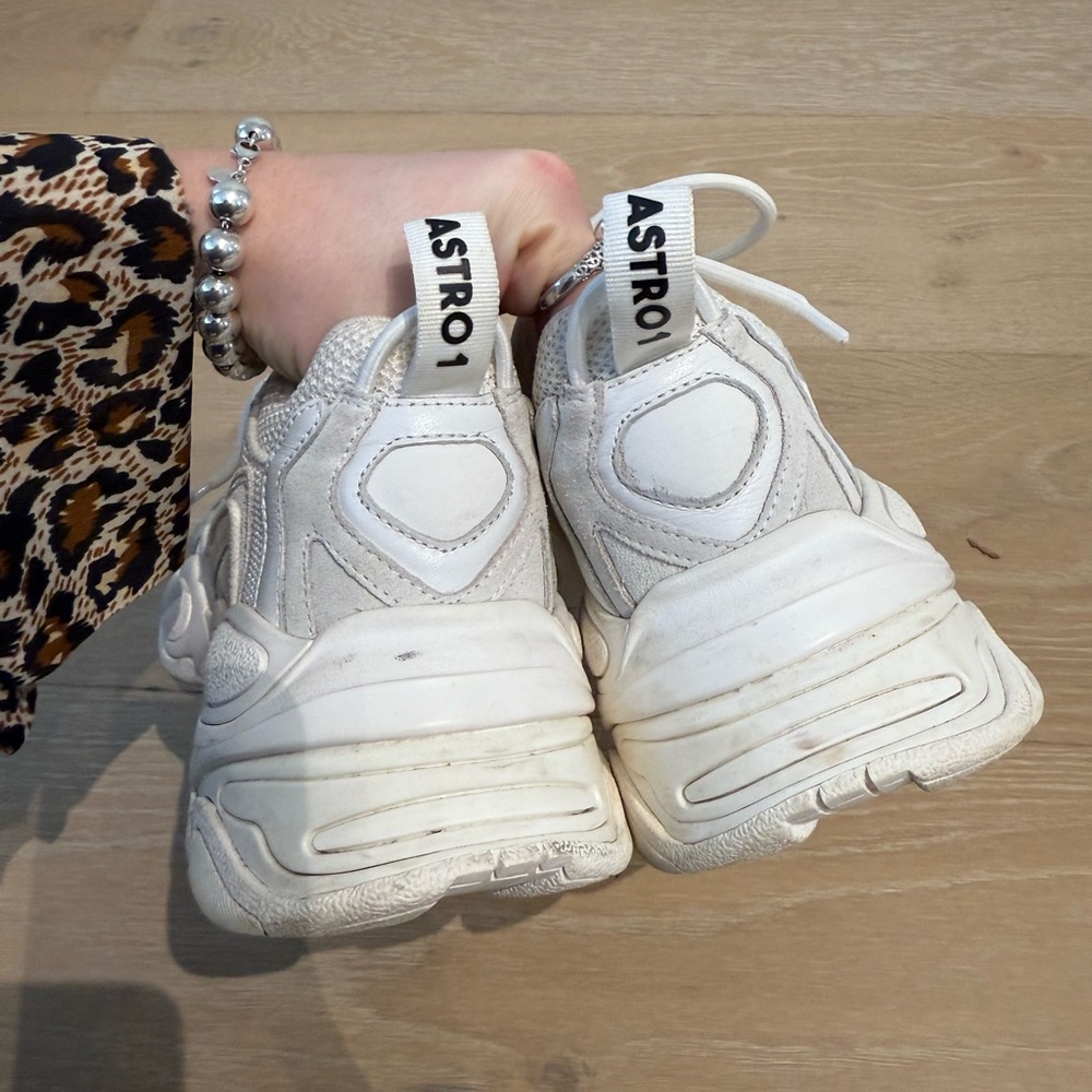 Sandro Paris Astro Chunky White Sneakers - Picture 5 of 7